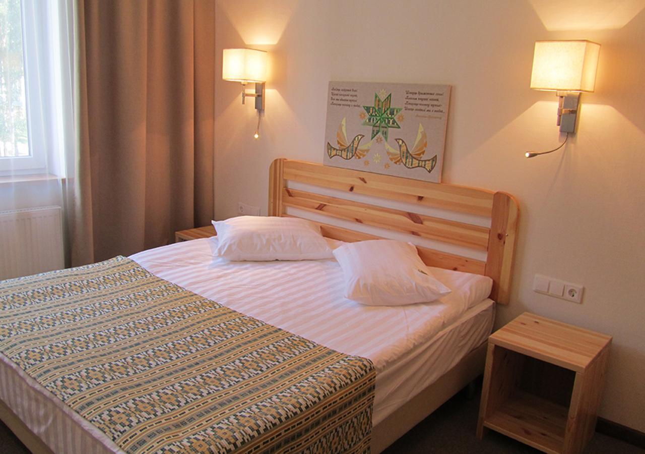 Green Park Hotel Airport Minsk Silichi Esterno foto