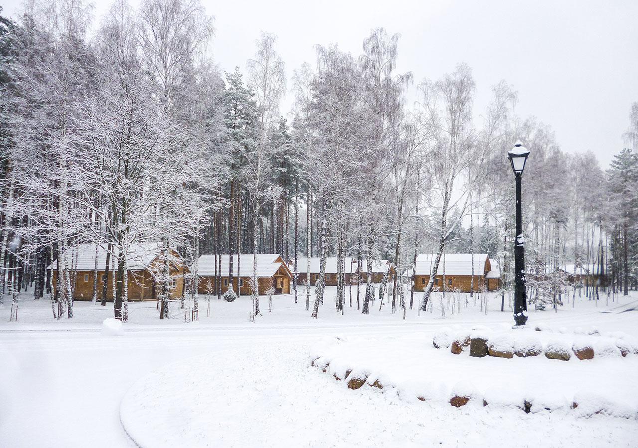 Green Park Hotel Airport Minsk Silichi Esterno foto