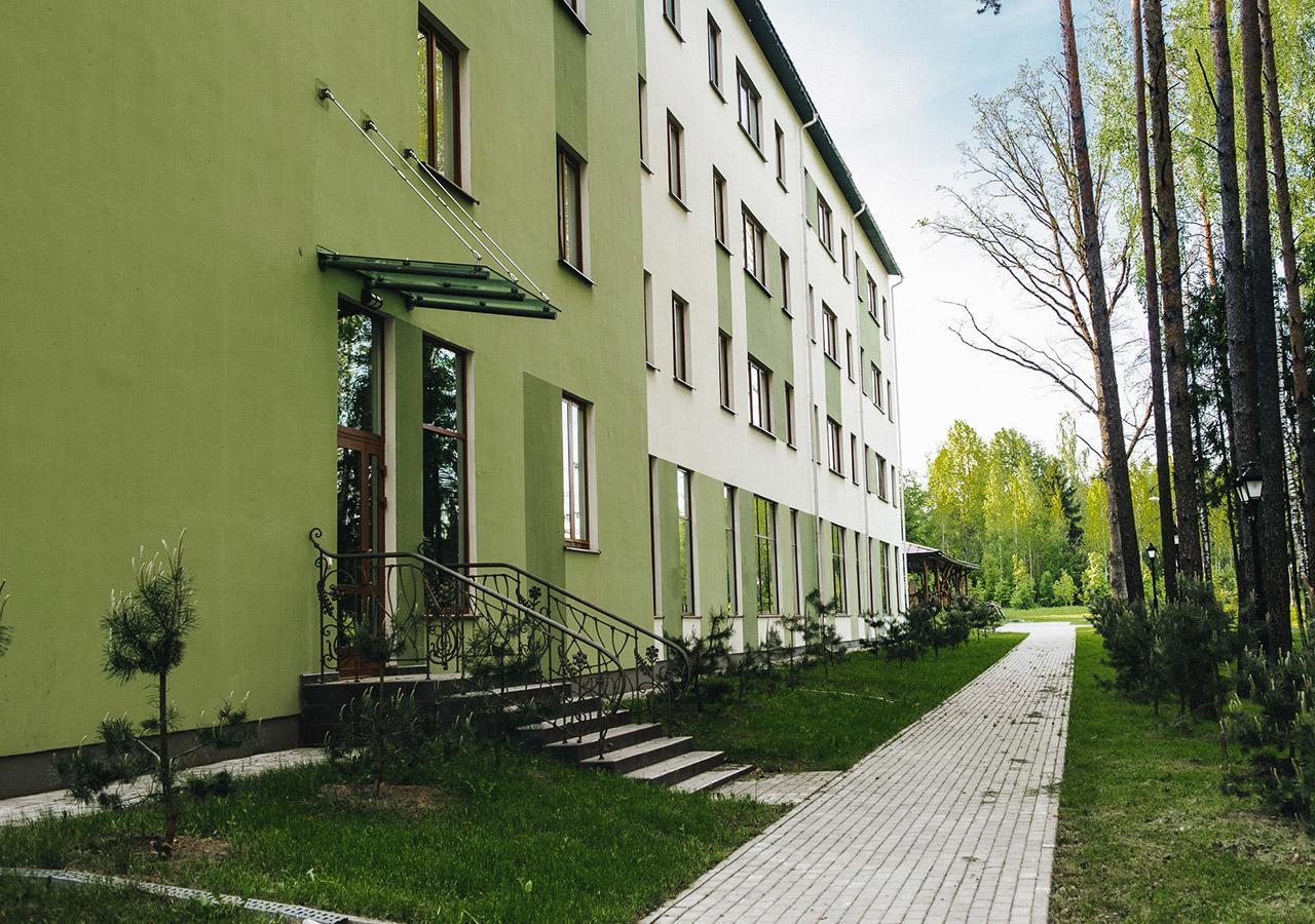 Green Park Hotel Airport Minsk Silichi Esterno foto